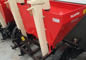 Plantadora Akpil Planter